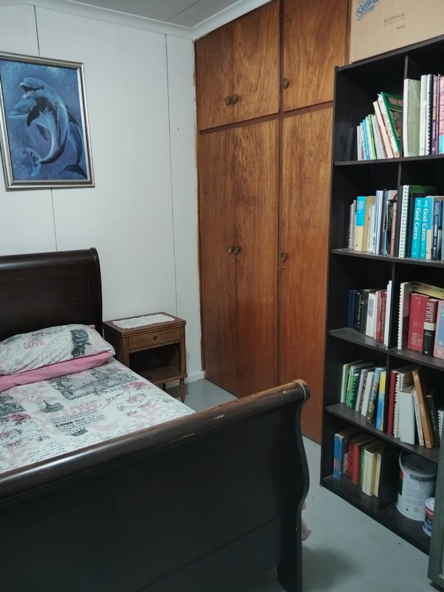 4 Bedroom Property for Sale in Koringberg Western Cape